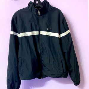 Nike Men’s Windbreaker Jacket size Large